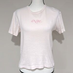 Nike T-Shirt Premium Cotton Pale Pink Size L